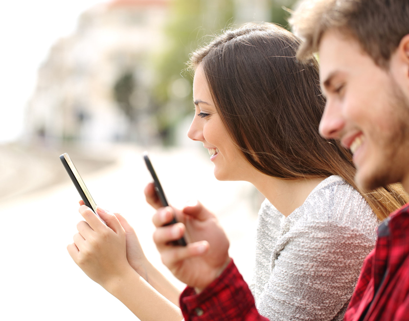 telefoon_stel_800.jpg telefoon_stel_800.jpg
