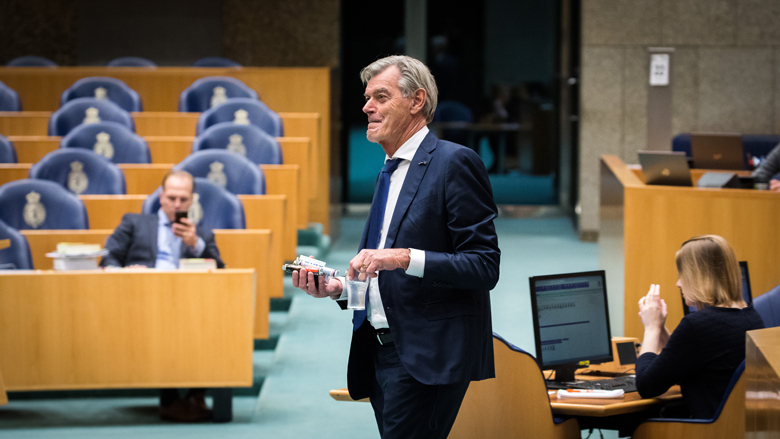 50plus-verdedigt-plan-tegen-mogelijke-kortingen-pensioenen-240118.jpg 50plus-verdedigt-plan-tegen-mogelijke-kortingen-pensioenen-240118.jpg