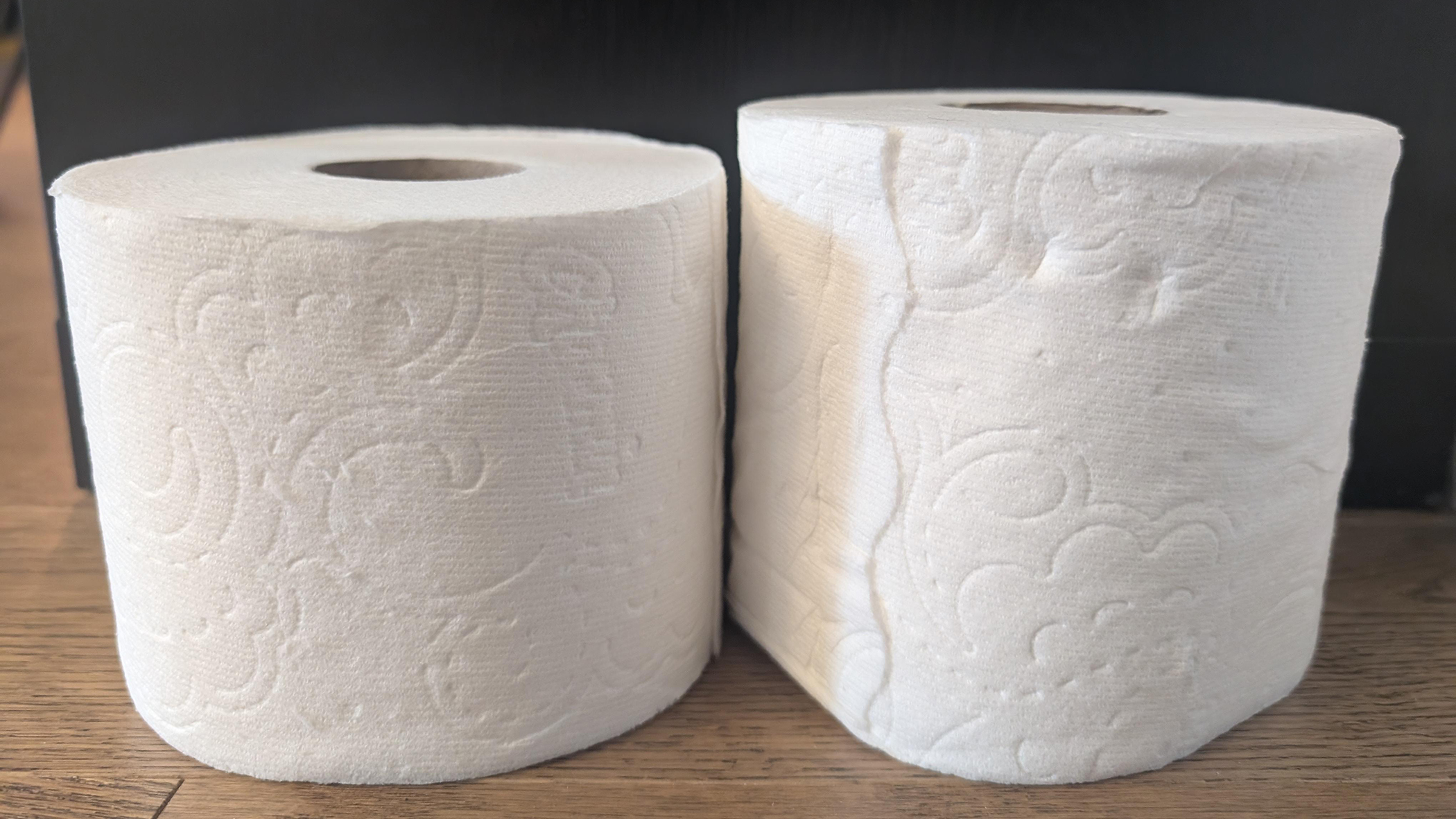 Nieuwe En Oude Toiletrollen Nieuwe En Oude Toiletrollen