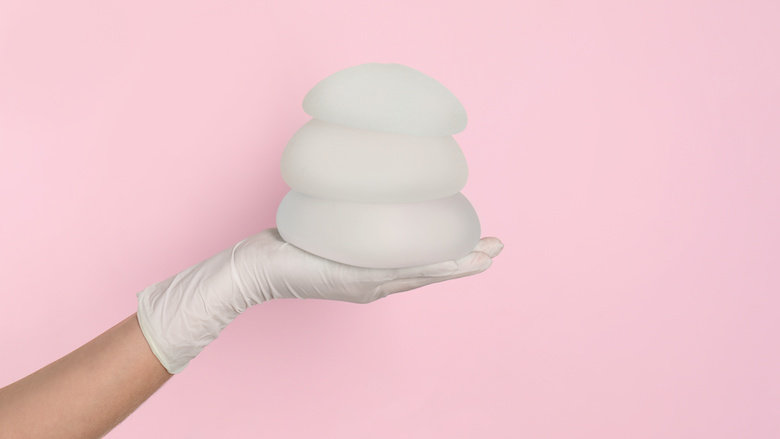 09:06 borstimplantaten.jpg