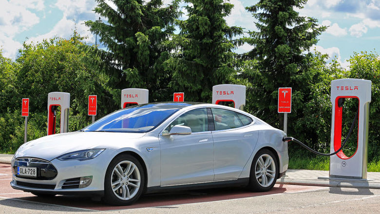 20181121_Tesla_Supercharger.jpg 20181121_Tesla_Supercharger.jpg
