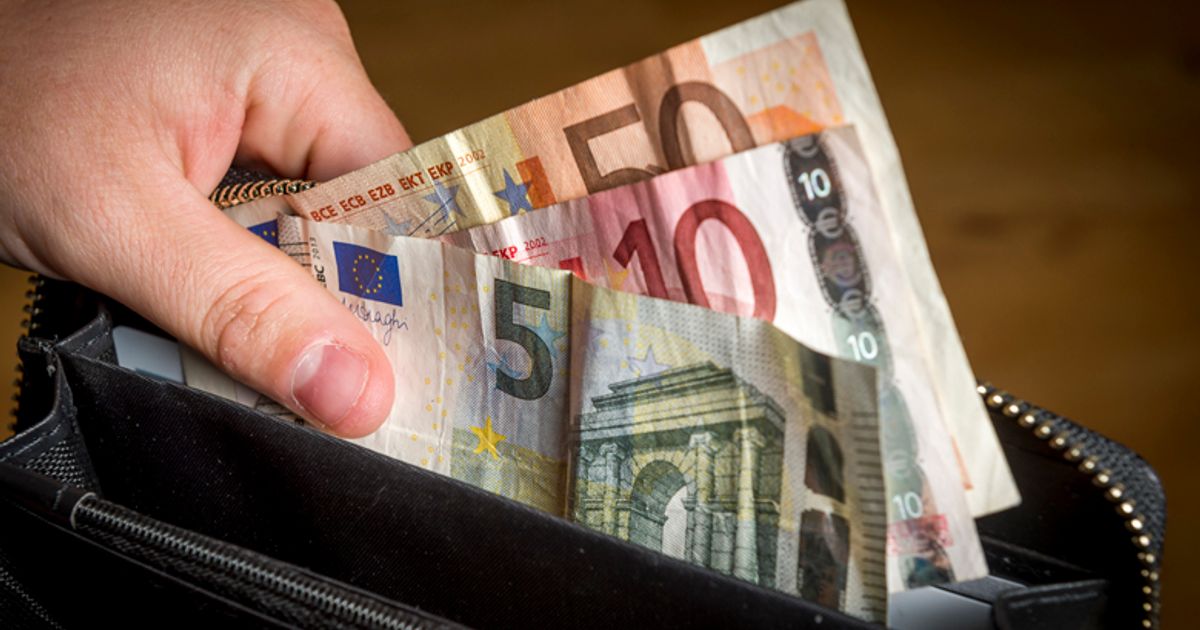Je betaalt onbewust met vals geld: wat gebeurt er dan? | Radar