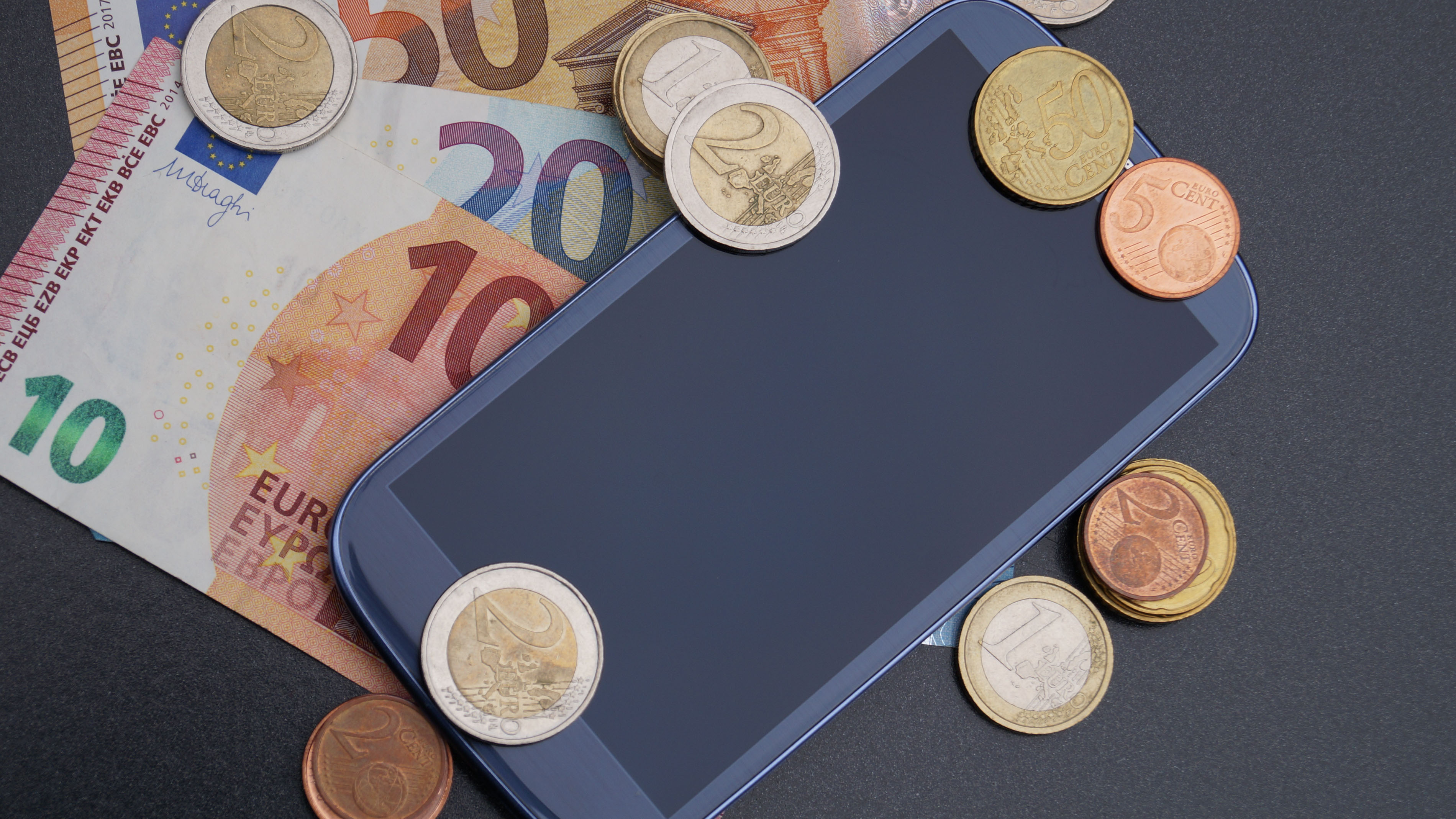 telefoon abonnement omhoog.jpg telefoon abonnement omhoog.jpg