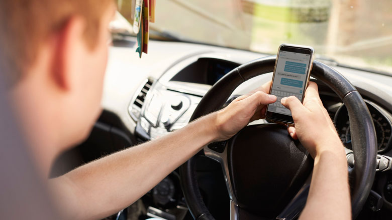 smartphonegebruik-ongeval-281117.jpg smartphonegebruik-ongeval-281117.jpg