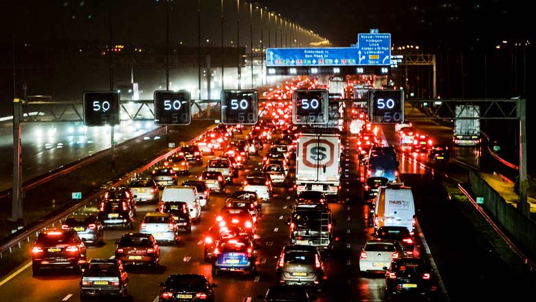 verkeer-780.jpg verkeer-780.jpg
