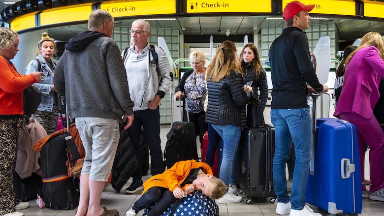22-05-01-vlucht-geannuleerd-vliegticket-schiphol-klm-compensatie.jpg 22-05-01-vlucht-geannuleerd-vliegticket-schiphol-klm-compensatie.jpg