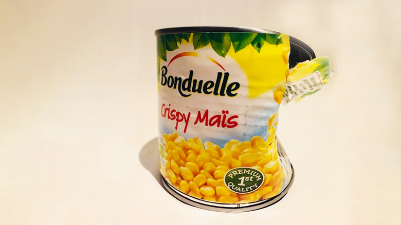 28102021 blikje met deuk2.jpg