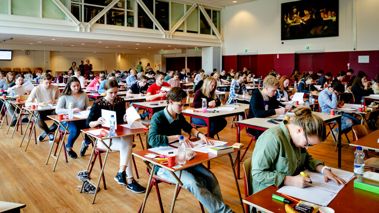 voortgezet-onderwijs-examen-180329.jpg