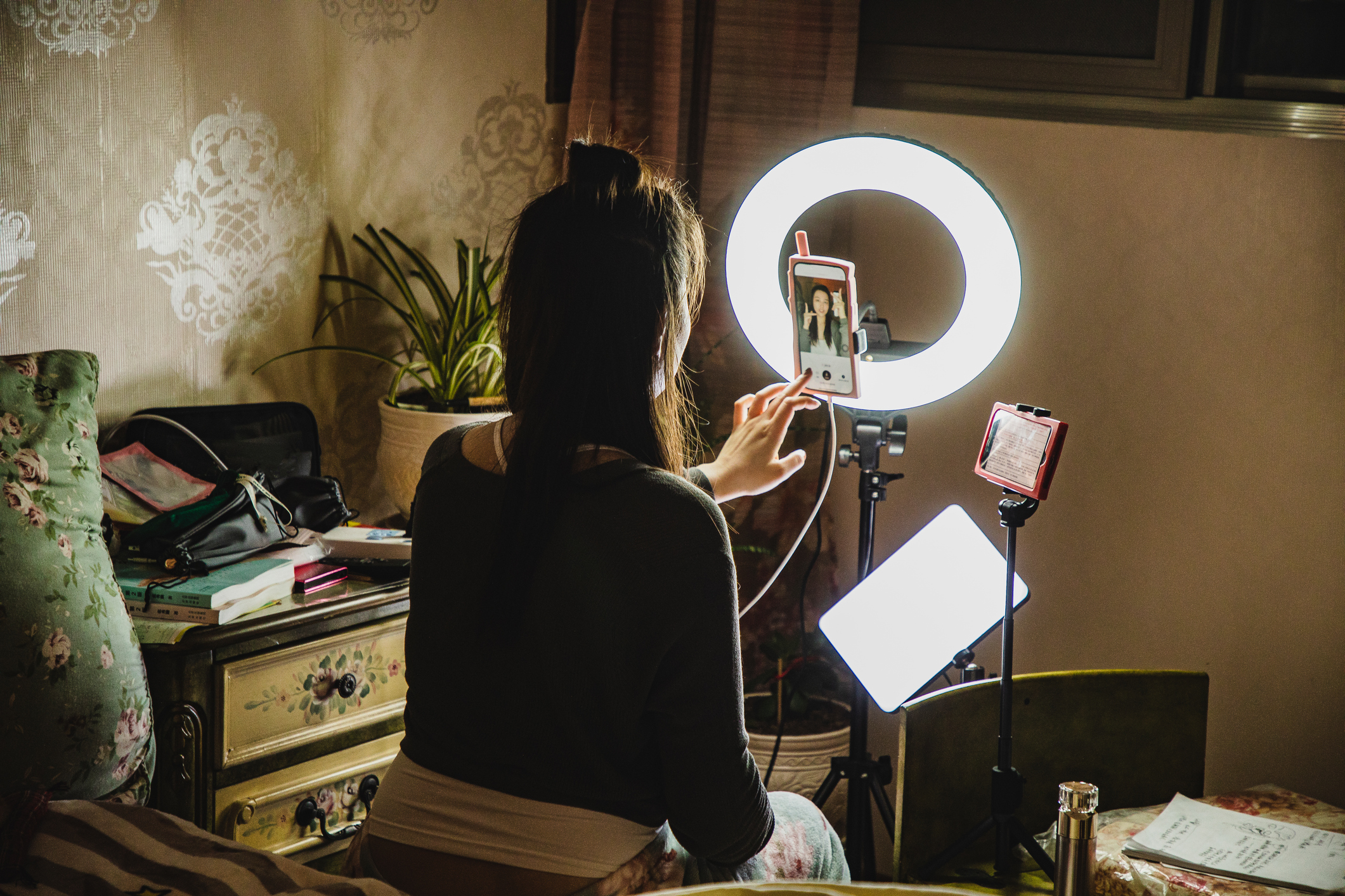 Influencer Neemt Video Op Influencer Neemt Video Op