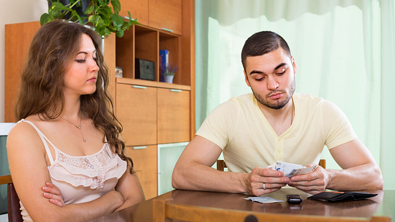 csm_geld_lenen_euro_man_vrouw_123rf_780_ruzeovergeld.jpg csm_geld_lenen_euro_man_vrouw_123rf_780_ruzeovergeld.jpg