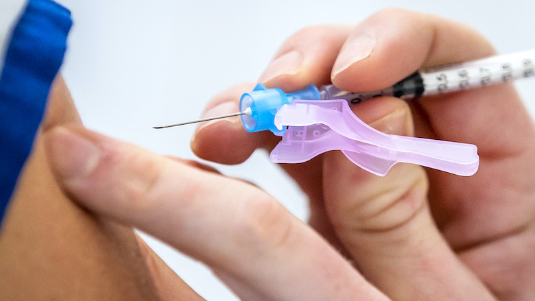04:02 vaccinatie.jpg 04:02 vaccinatie.jpg