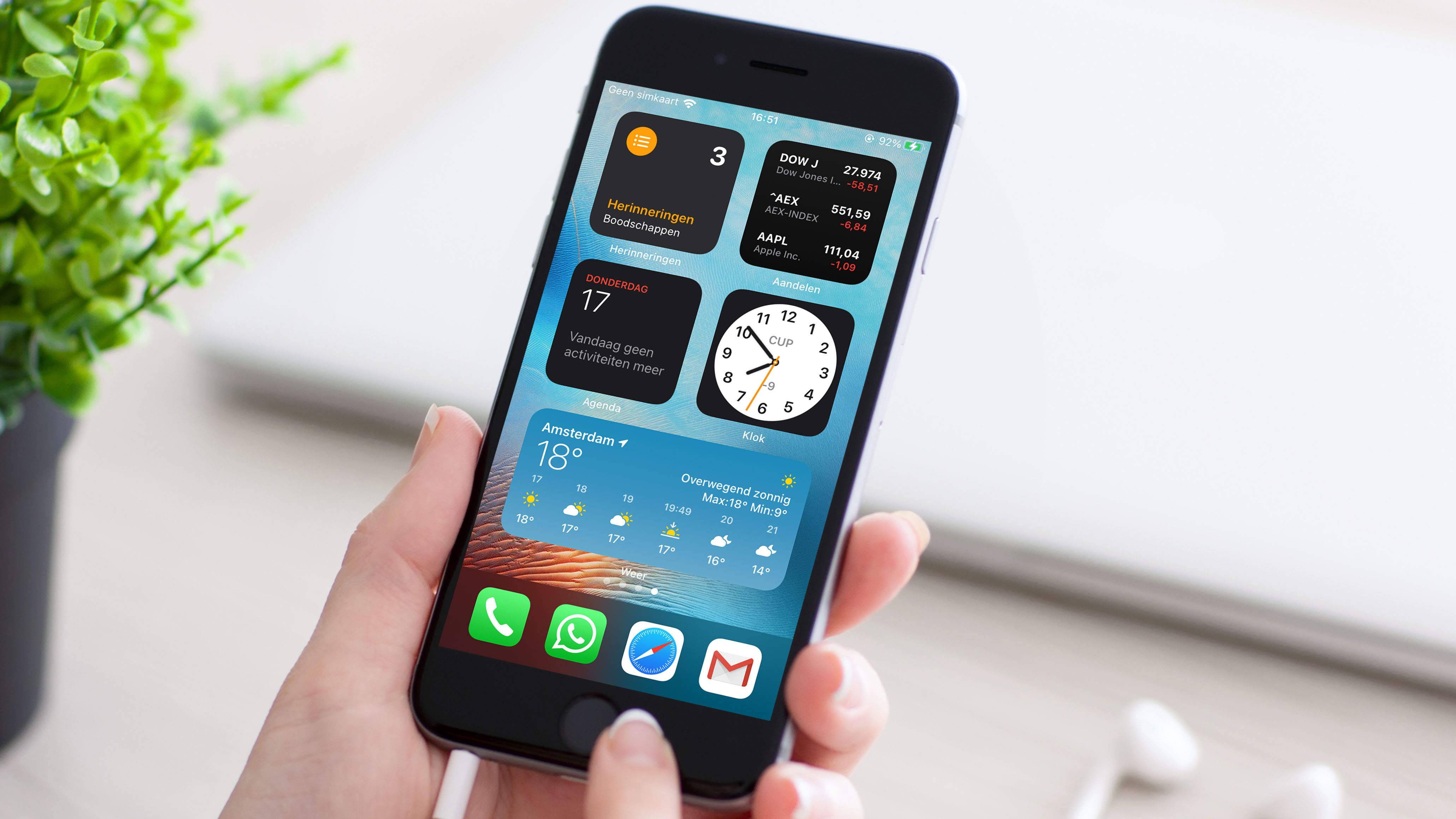 ios14-widgets-17092020.jpg ios14-widgets-17092020.jpg