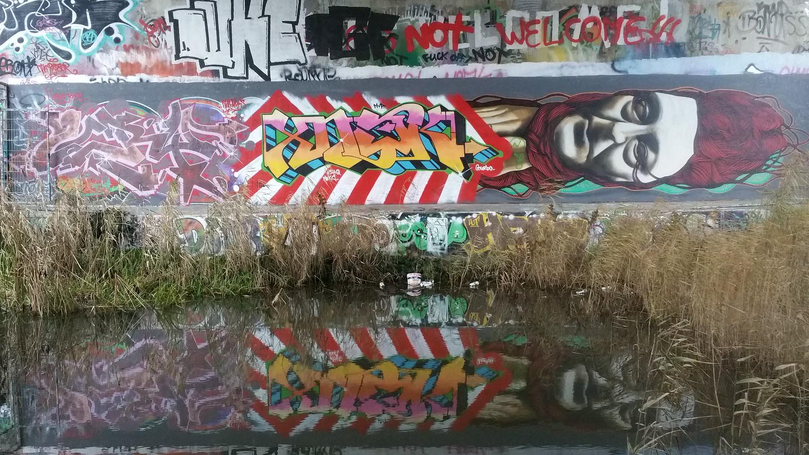 Hof Amsterdam Edit