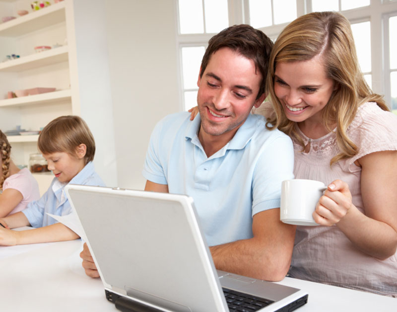 gezin_laptop_800x628.jpg gezin_laptop_800x628.jpg