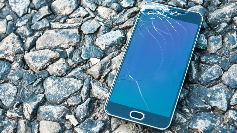 telefoon-stuk-mag-tweedehands-170807.jpg telefoon-stuk-mag-tweedehands-170807.jpg