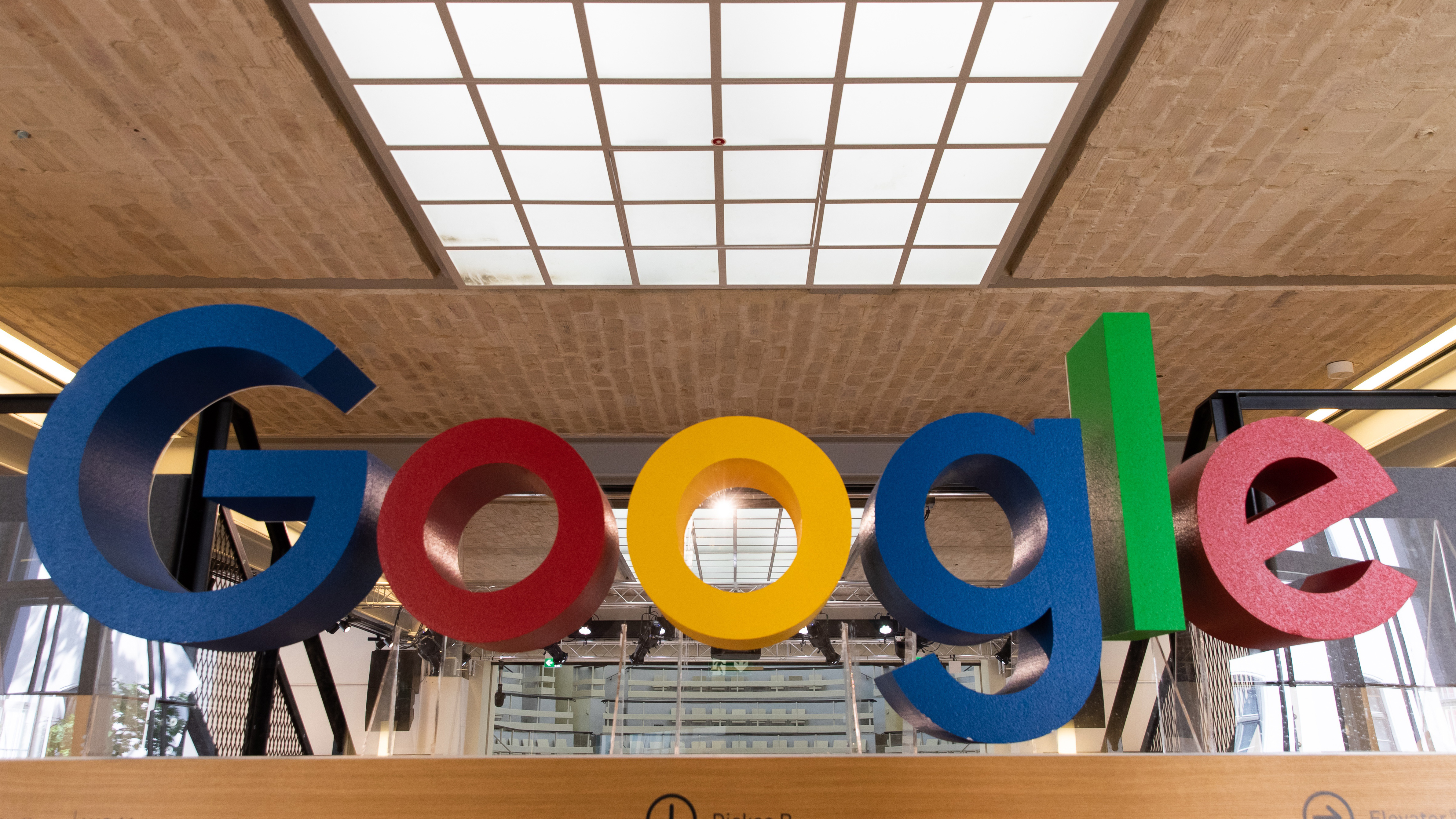 Google.jpg Google.jpg