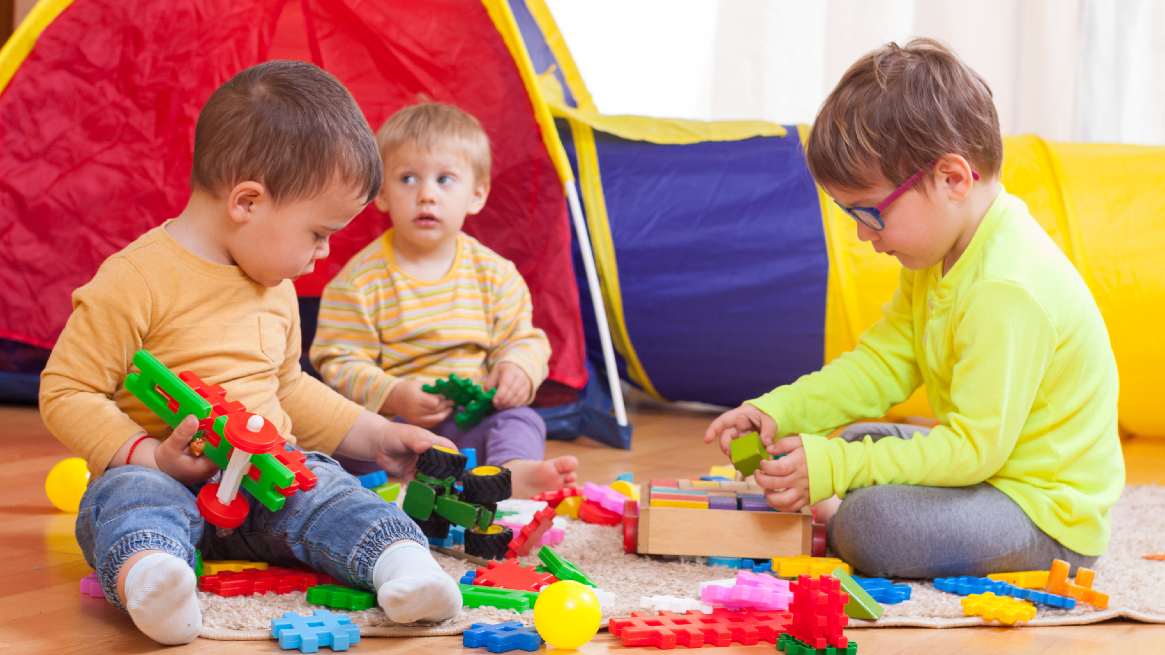 Kinderspeelgoed.jpg Kinderspeelgoed.jpg