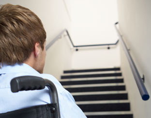 rolstoel_voor_trap_312_istock.jpg