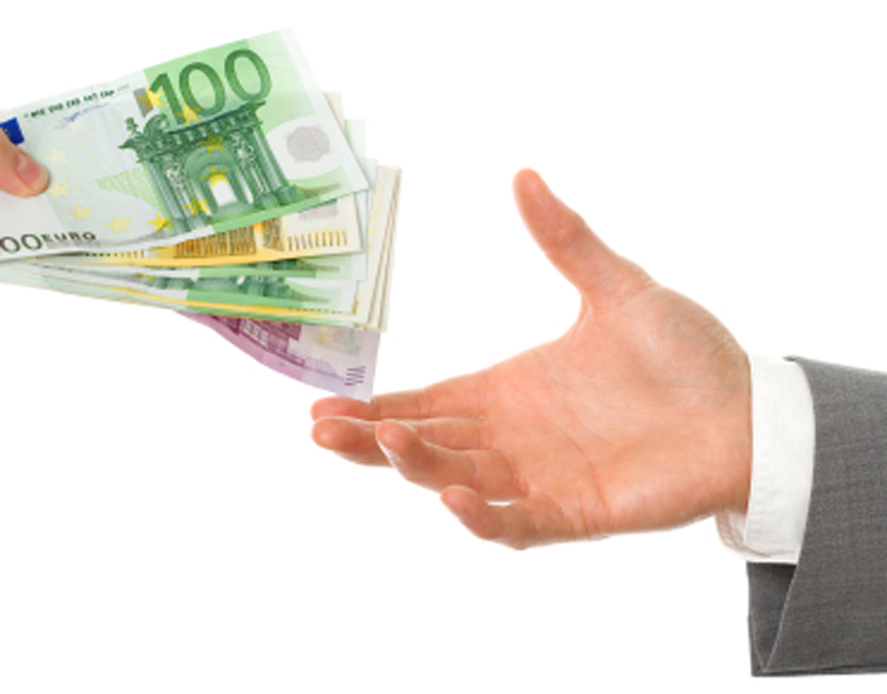 geld_geven800.jpg geld_geven800.jpg