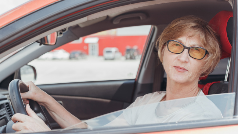 autorijden-ouder-verzekering-discriminatie-leeftijd-780.jpg