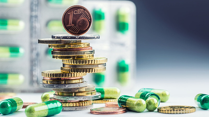 zorgkosten_geld-pillen-eigen-risico_780.jpeg