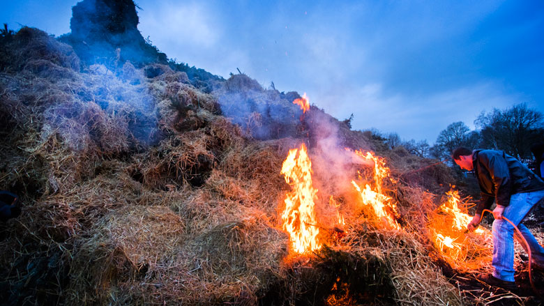 paasvuur-fijnstof-18042019.jpg paasvuur-fijnstof-18042019.jpg