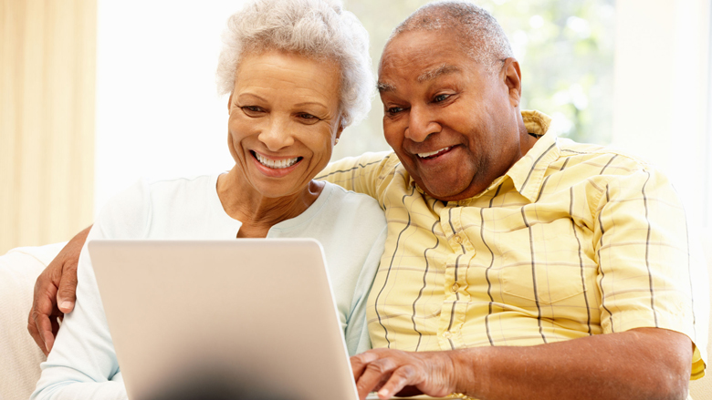 blije_senioren_laptop_123rf_780.jpg blije_senioren_laptop_123rf_780.jpg