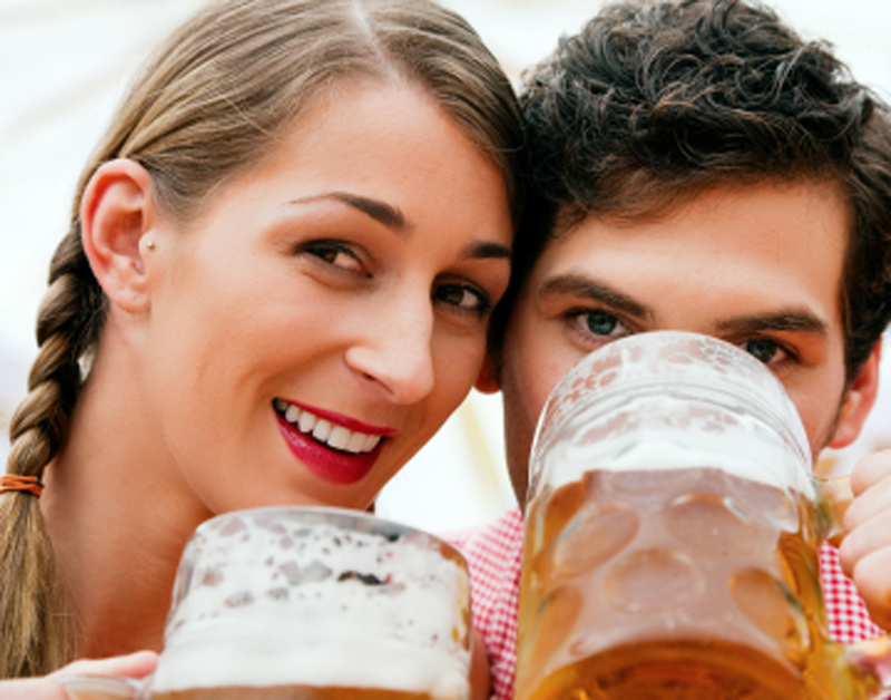 bier_drinken_jonge_mensen800.jpg bier_drinken_jonge_mensen800.jpg