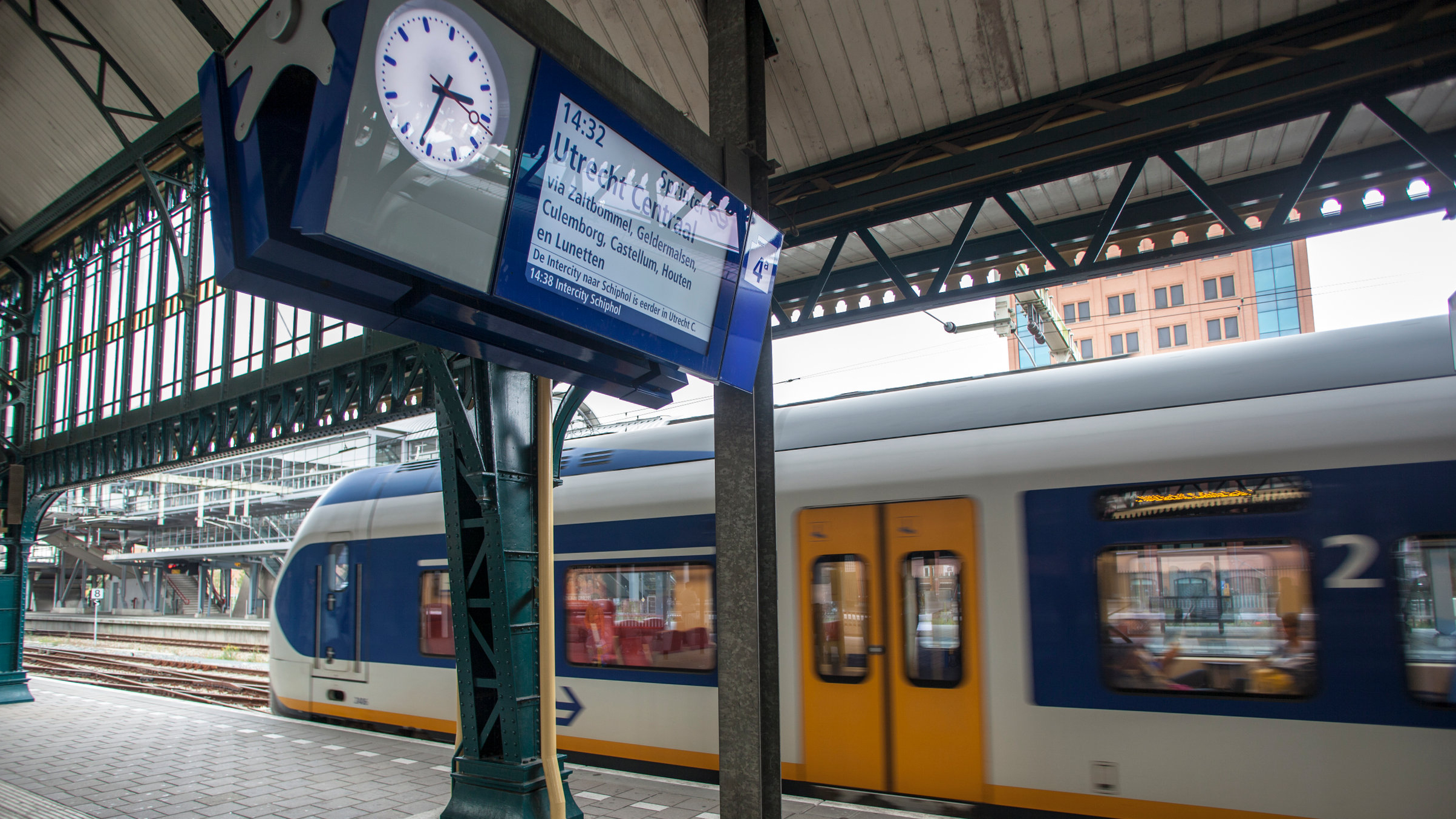 NS vertraging 11 juni.jpg NS vertraging 11 juni.jpg