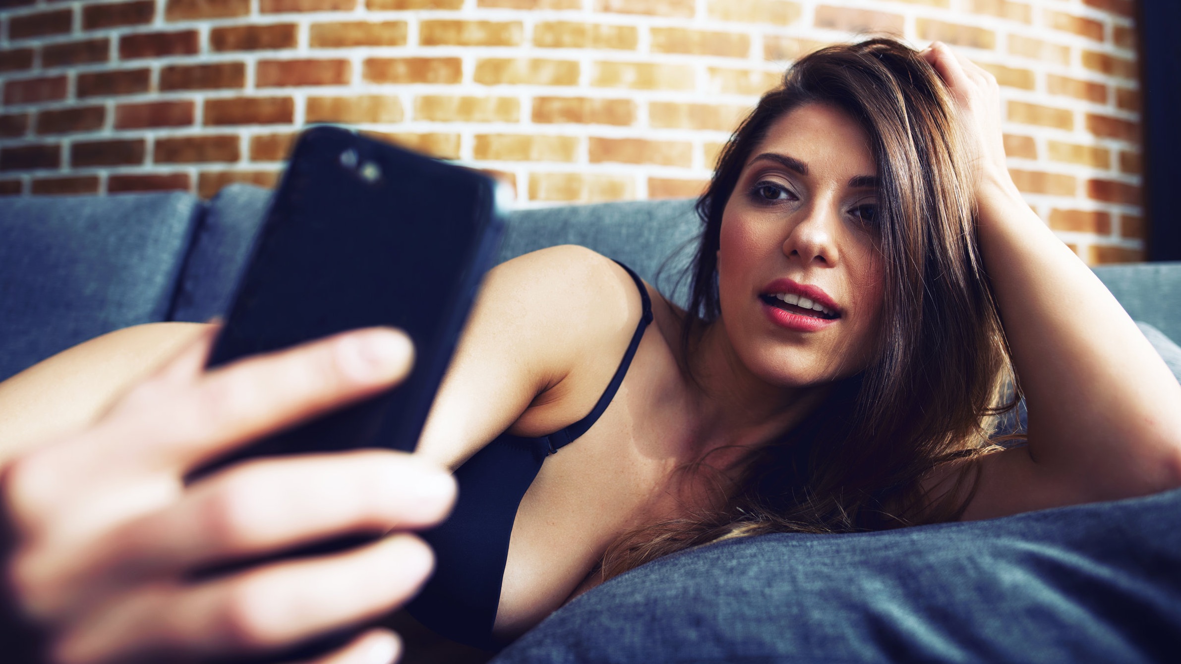 sexting site.jpg