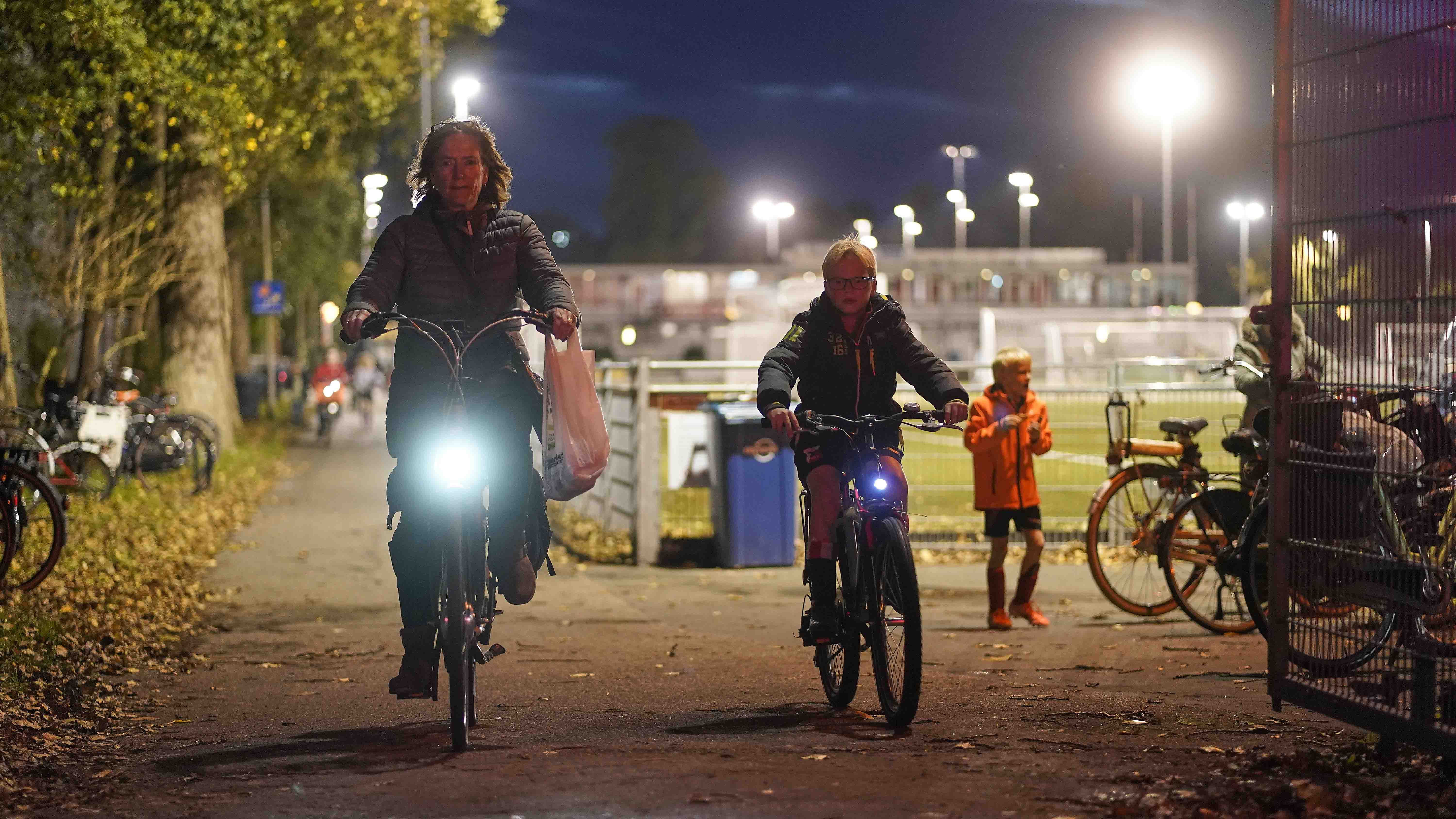 Fietsverlichting.jpg Fietsverlichting.jpg