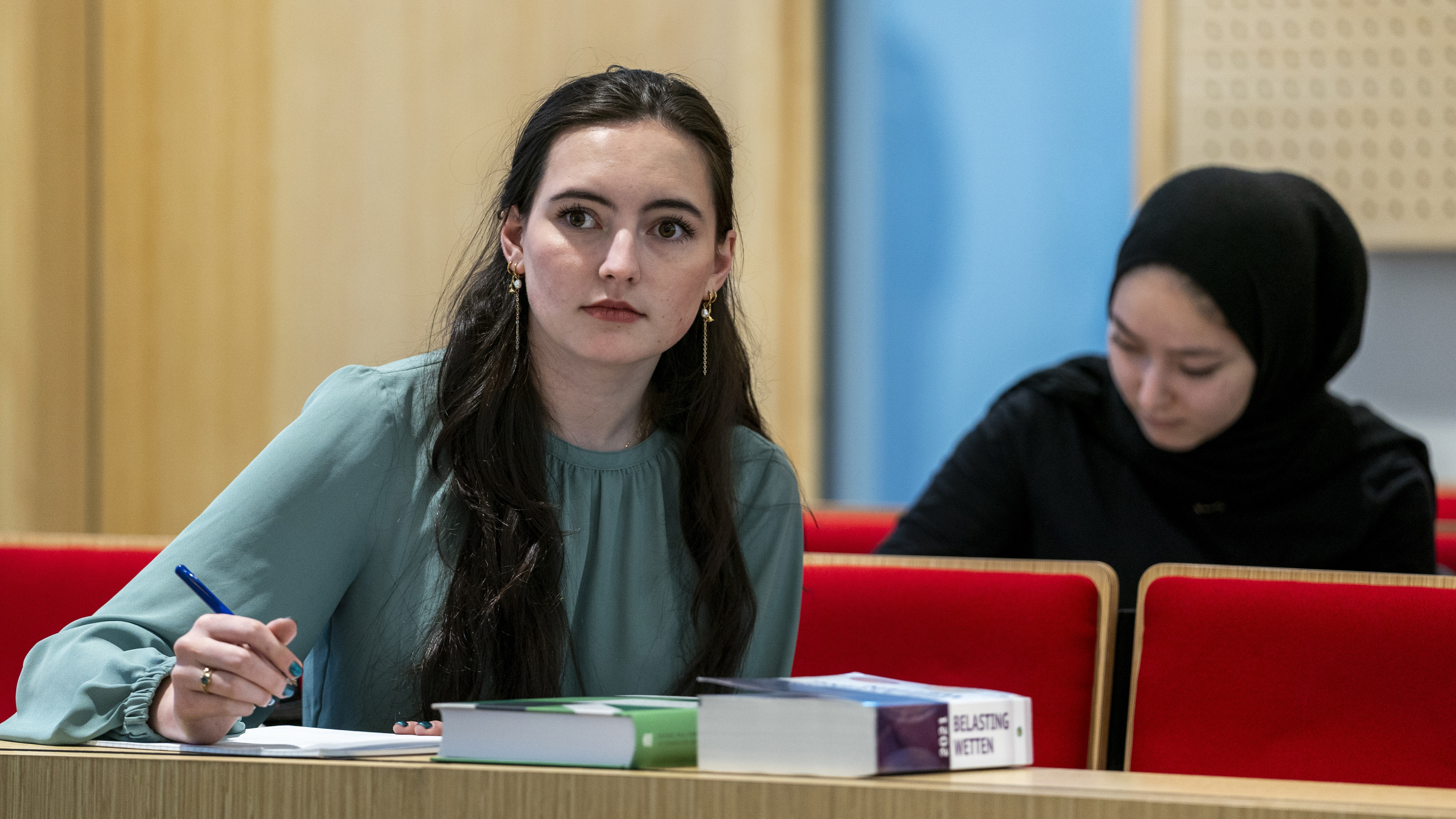 Studieschuld.jpg Studieschuld.jpg