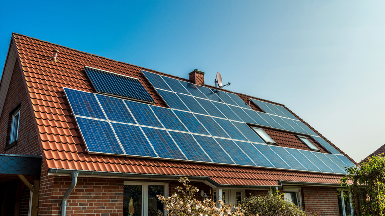 zonnepanelen-12-04-2019-780.jpg zonnepanelen-12-04-2019-780.jpg