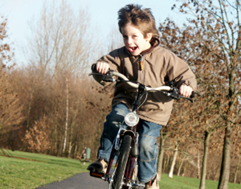 fiets_kind800.jpg fiets_kind800.jpg