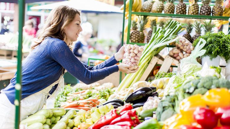 vrouw markt 300421.jpg
