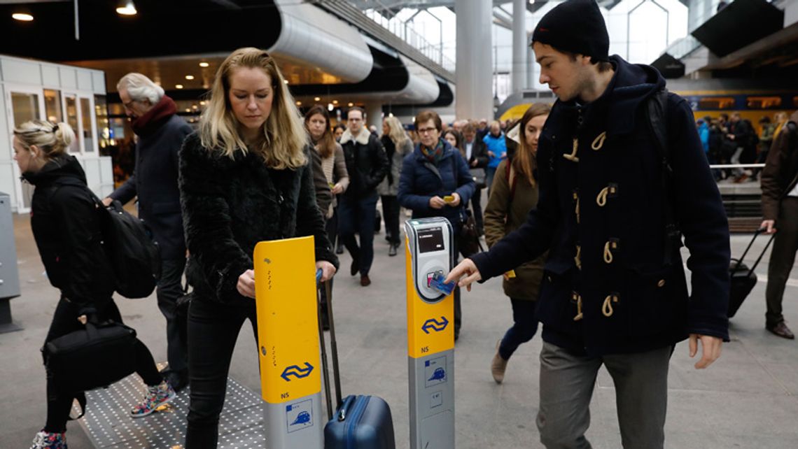 'Geef studenten ovchipkaart voor de hele week' Radar het consumentenprogramma