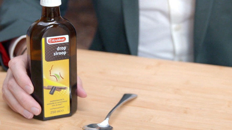 439 x 780 Dropsiroop kruidvat still fles kopie.png