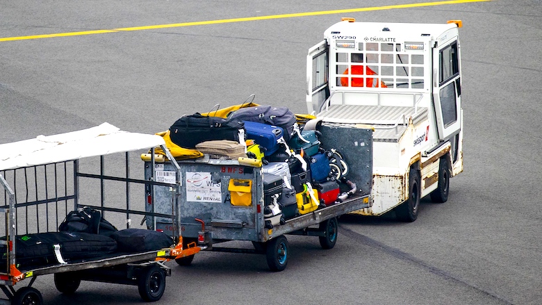 22-07-15-schiphol-bagage-koffer-klm-verloren-achtergebleven-ANP-447975488.jpg 22-07-15-schiphol-bagage-koffer-klm-verloren-achtergebleven-ANP-447975488.jpg