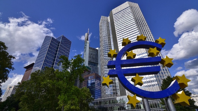 Hoofdkantoor-ECB-138851271_s.jpg Hoofdkantoor-ECB-138851271_s.jpg