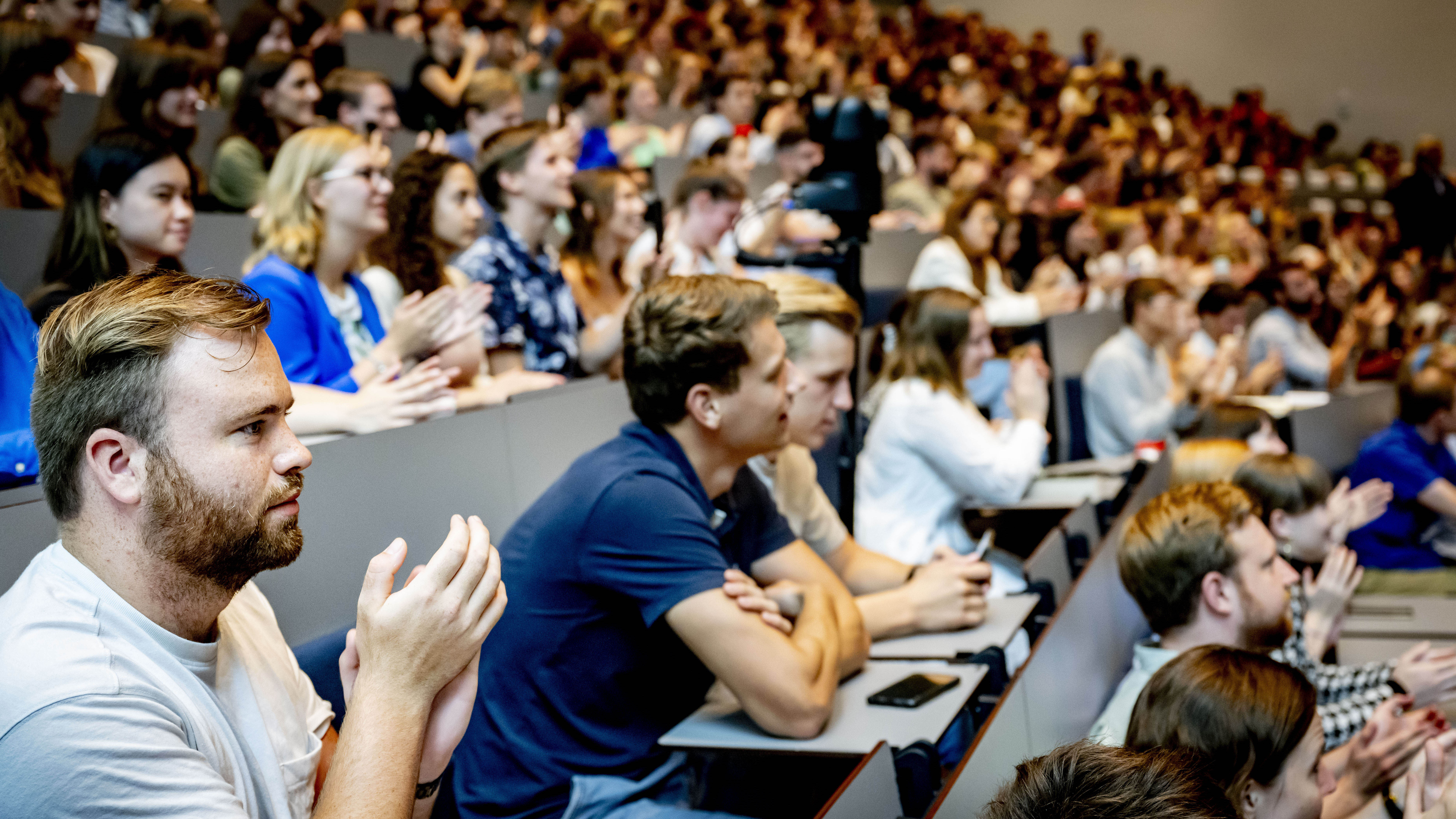 studenten.jpg studenten.jpg