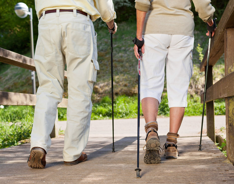 benen_ouderen_wandelen_pensioen_ouderenzorg_800.jpg benen_ouderen_wandelen_pensioen_ouderenzorg_800.jpg