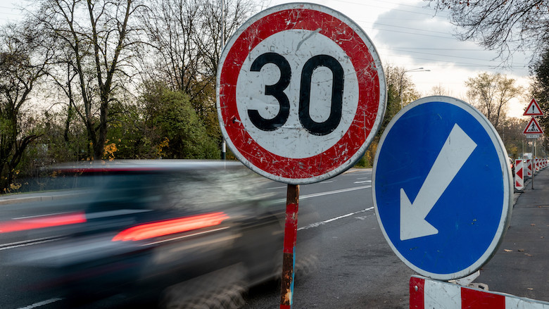 speeding134457289_l.jpg speeding134457289_l.jpg