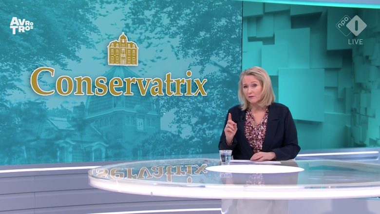still conservatrix antoinette.png still conservatrix antoinette.png
